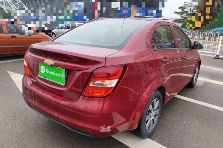 Used Chevrolet Aveo Sonic 2014 Sedan 1.4SL MT Comfort Edition
