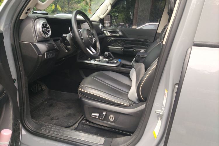 Used Tank 300 2023 Off-Road Edition 2.0T Conqueror Left Front Seat