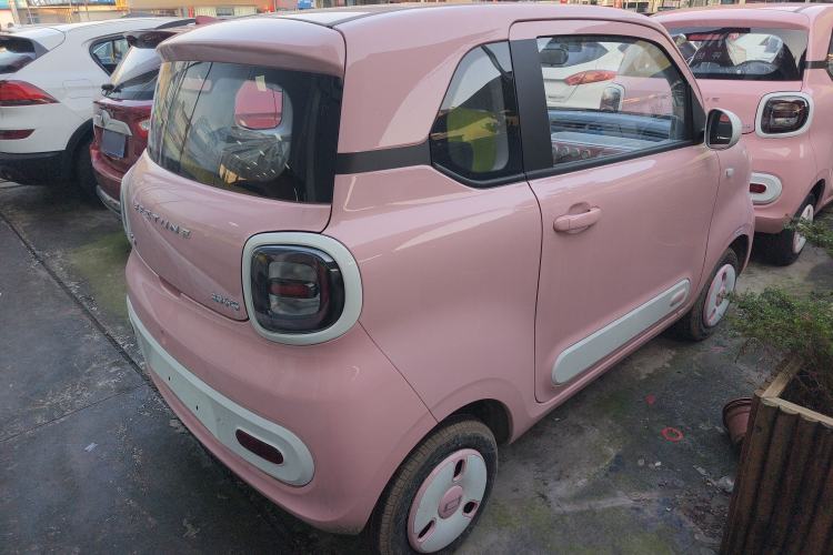 Used Bestune Pony 2025 222km Range Elegant Horse
