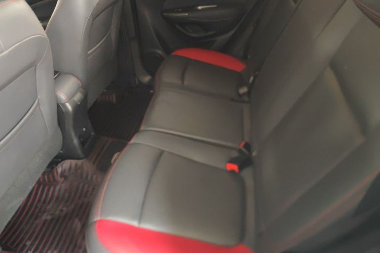 Used CHANGAN CS15 2016 1.5L Manual Luxury Edition
