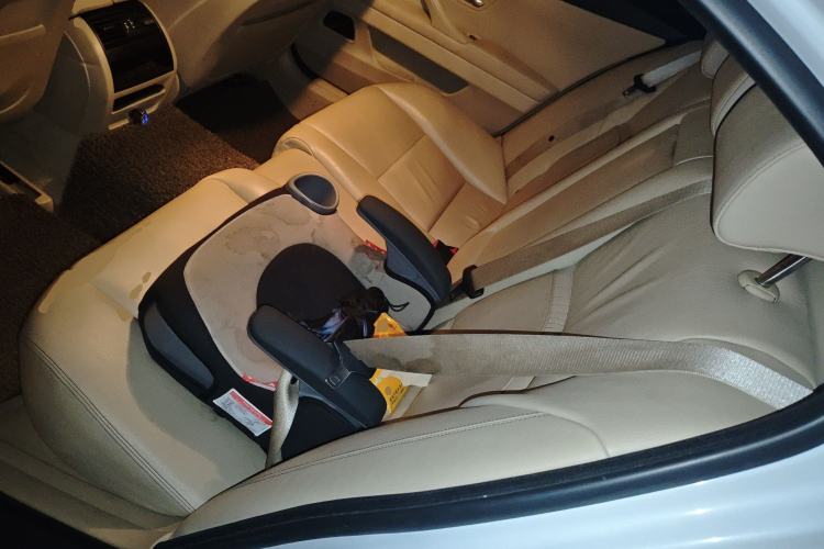 Used BMW 5 Series 2014 525Li Luxury Design Package
