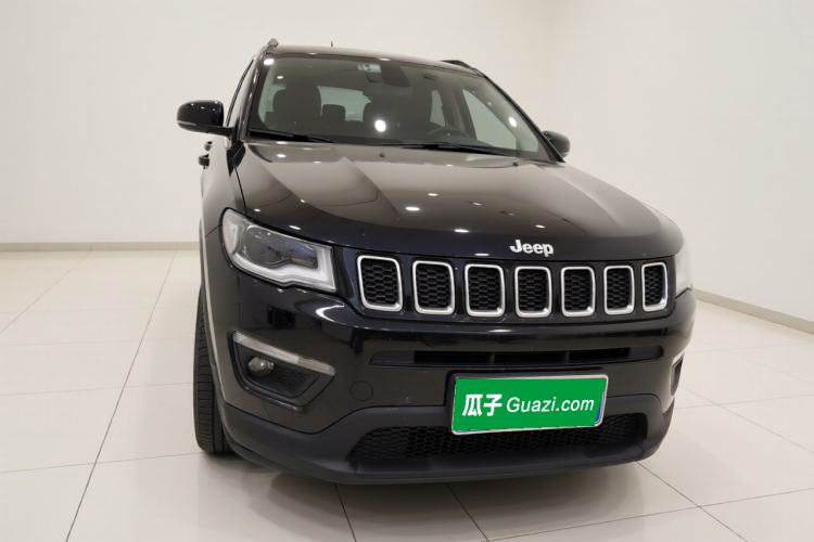 Used Jeep Compass 2017 200T Manual Enjoy Edition
