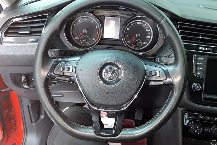 Used Volkswagen Tiguan L 2017 380TSI Automatic All-Wheel-Drive Luxury Edition
