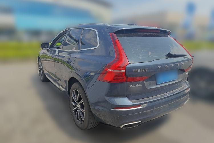 Used Volvo XC60 2020 T5 4x4 Smart Luxury Edition Rear Left 45 Deg