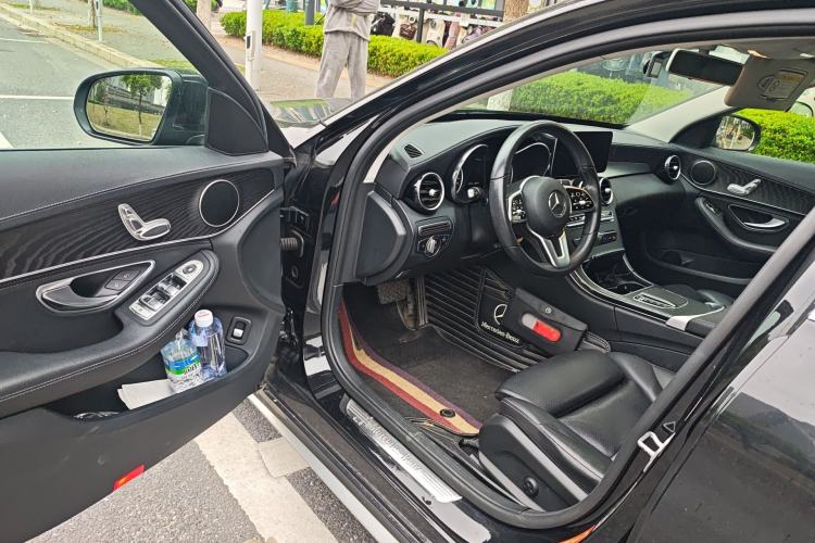 Used Mercedes-Benz C-Class 2019 C 180 L Fashion Edition Sport Version
