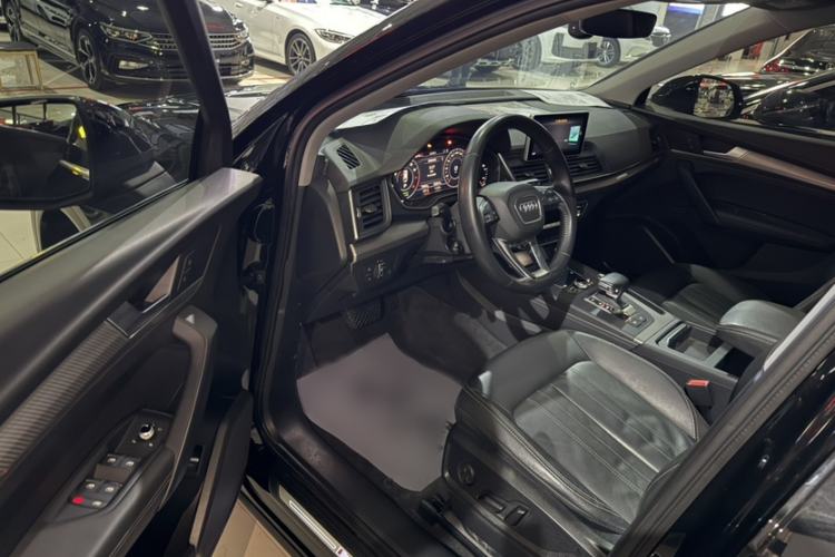 Used Audi Q5L 2020 45 TFSI Prestige Fashion Model