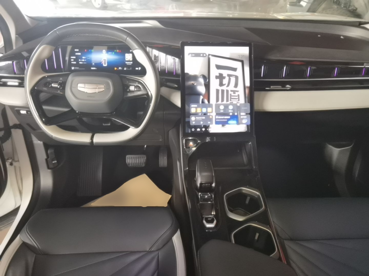 Geely Auto FX11 2023 1.5TD DCT Glory Edition — снимка 20