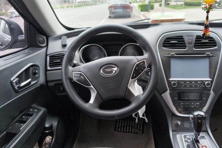 Used GAC Trumpchi GS5 2012 2.0L Automatic Two-Wheel Drive Anniversary Edition Steering Wheel