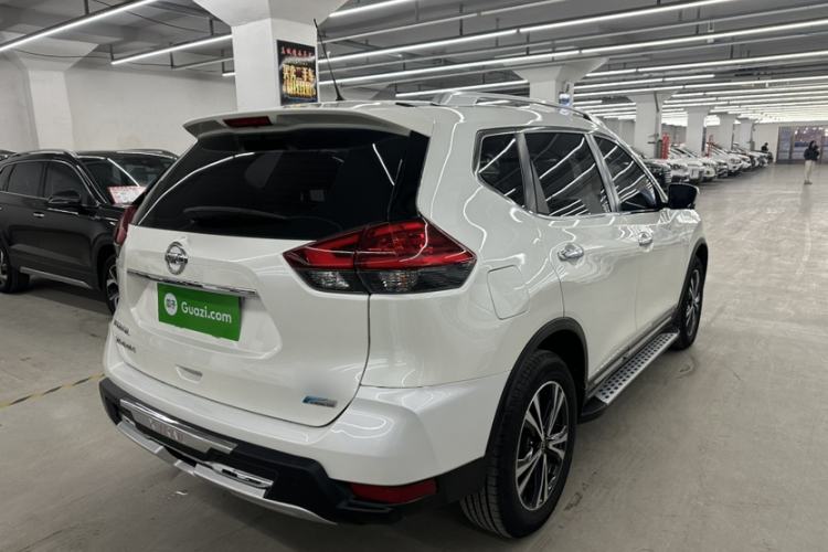 Used Nissan X-Trail 2017 2.5L CVT Luxury Edition 4WD
