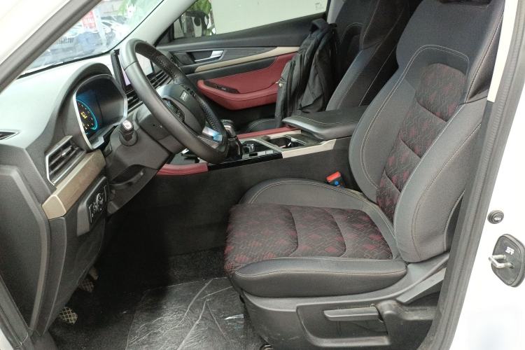 Used JETOUR X70 2023 1.5T Manual Overdrive Version 5 Seats Left Front Seat