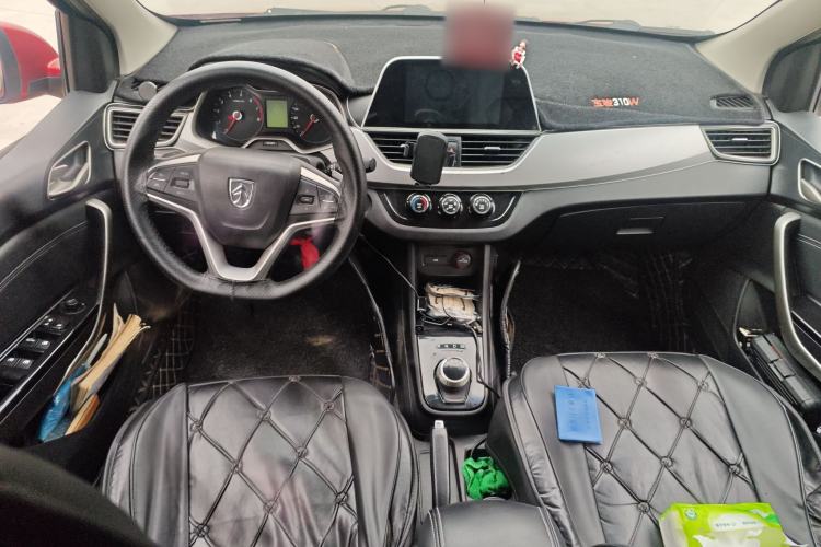 Used Baojun 310W 2018 1.5L Automatic Fashion Version China V Emission Standard