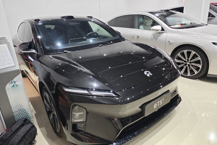 Used Nio ET5T 2025 75 kWh Touring