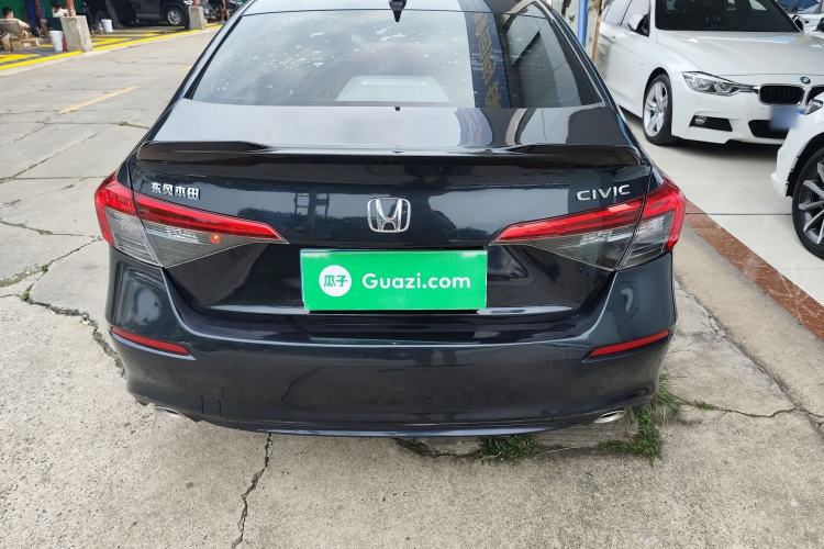 Used Honda Civic 2022 240TURBO CVT Dynamic Edition
