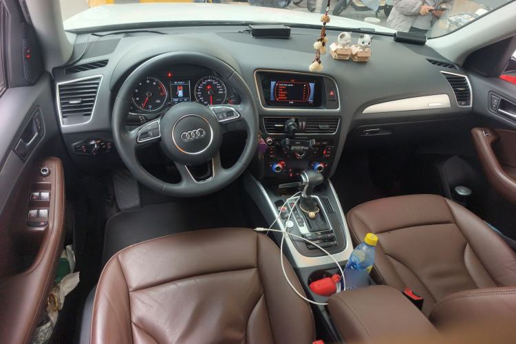 Used Audi Q5 2017 Plus 40 TFSI Technology Model
