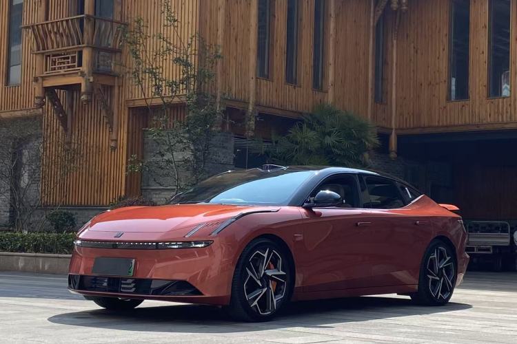 Used Lynk & Co Z10 2025 95 kWh 702 km All-Wheel Drive Intelligent Driving Ultra