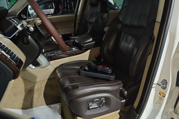 Used Land Rover Range Rover 2014 3.0 SC V6 Vogue SE Long-Wheelbase Edition
