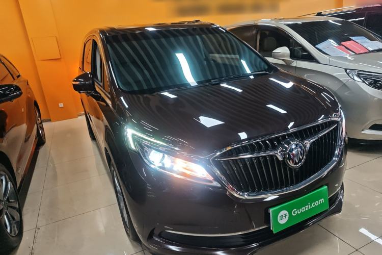 Used Buick GL8 2017 ES 28T Comfort Model China V Standard Front Right 45 Deg