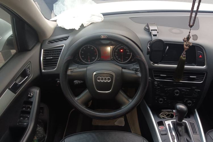 Used Audi Q5 2011 2.0TFSI Technology Model
