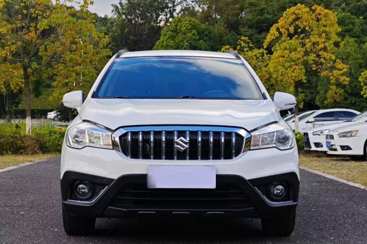 Used Suzuki Vitara S-Cross 2017 1.6L Manual Two-Wheel Drive Urban Fashion Model