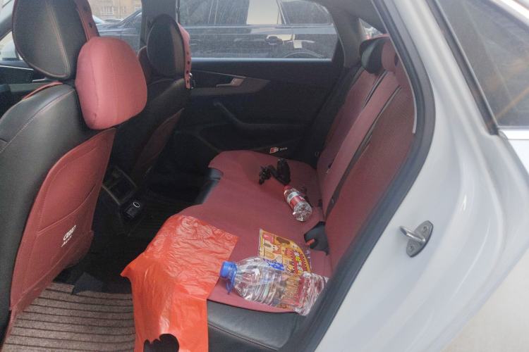 Used Audi A4L 2019 40 TFSI Ambition Version China V Left Rear Seat