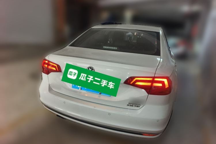 Used Volkswagen Bora 2016 230TSI DSG Comfort Model
