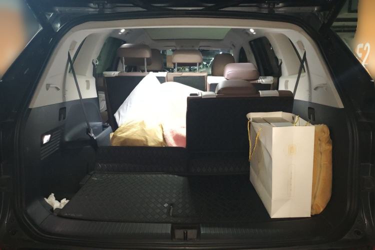 Used Volkswagen ID.6 X 2022 ZhiXiang Pure Long-Range Edition Trunk