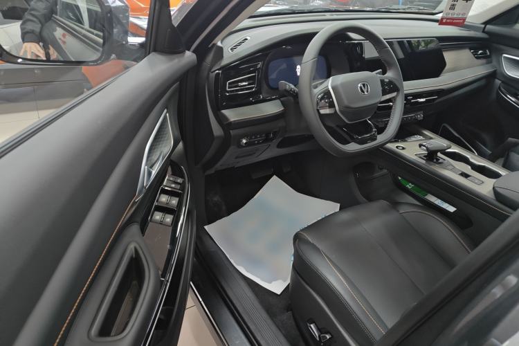 Used CHANGAN CS75 2025 Model PRO 1.5T Advanced 7-Seater