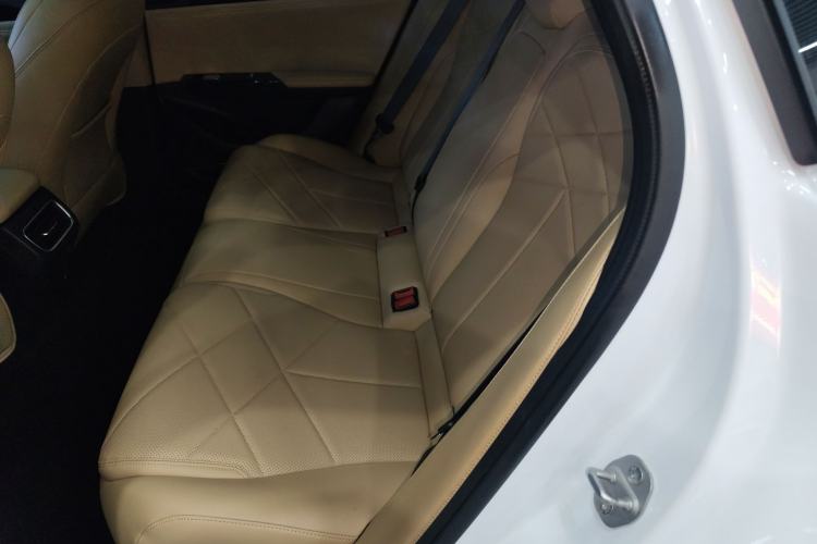 Used Geely Galaxy L6 2024 125km PLUS Dragon Edition
