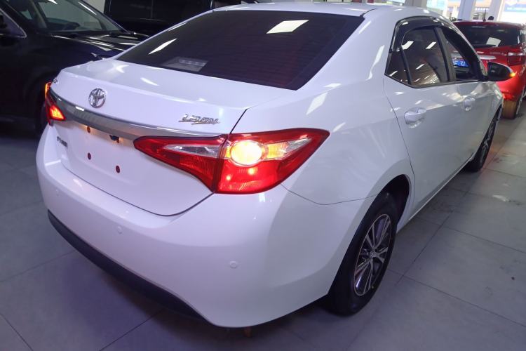 Used Toyota Levin 2014 1.6G CVT Elite Edition Rear Right 45 Deg