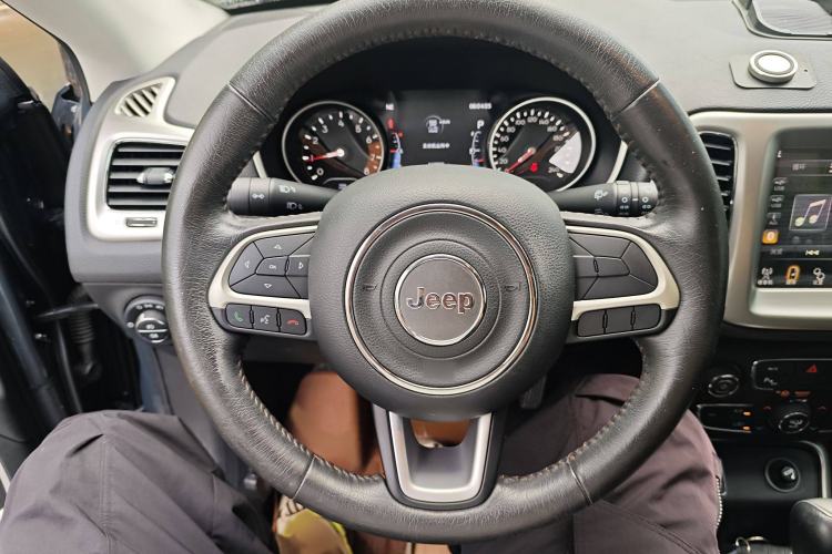 Used Jeep Compass 2017 200T Automatic Family Edition