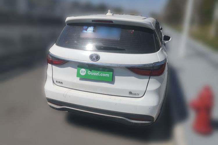 Used BYD Song MAX 2018 1.5T Automatic Smart Connect Luxury 6-Seater
