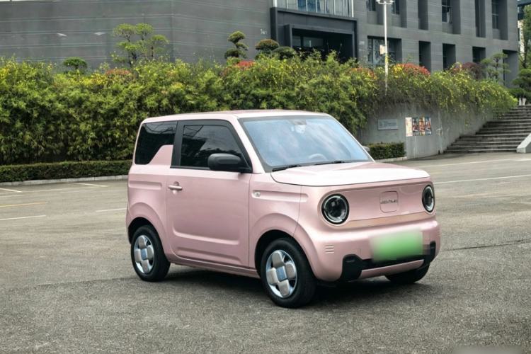 Used Geely Galaxy Panda 2023 Panda Mini 200km Endurance Bear