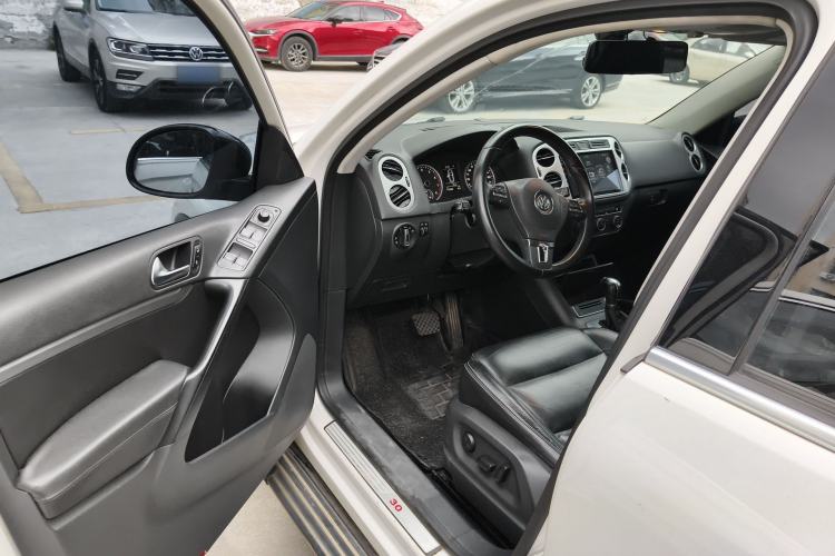 Used Volkswagen Tiguan 2014 1.8TSI Automatic 2WD 30th Anniversary Edition Driver Seat