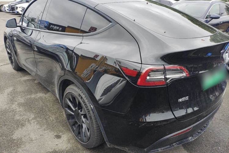 Used Tesla Model Y 2021 Standard Range Rear-Wheel Drive Version

