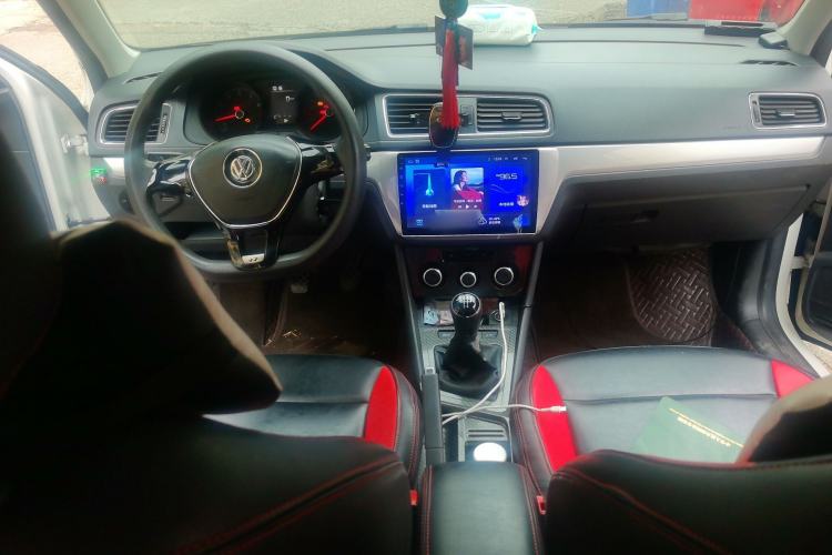 Used Volkswagen Lavida 2017 1.6L Manual Fashion Edition
