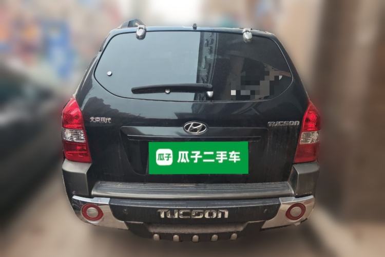 Used Hyundai Tucson 2009 2.0L Manual Two-Wheel Drive Fashion Edition
