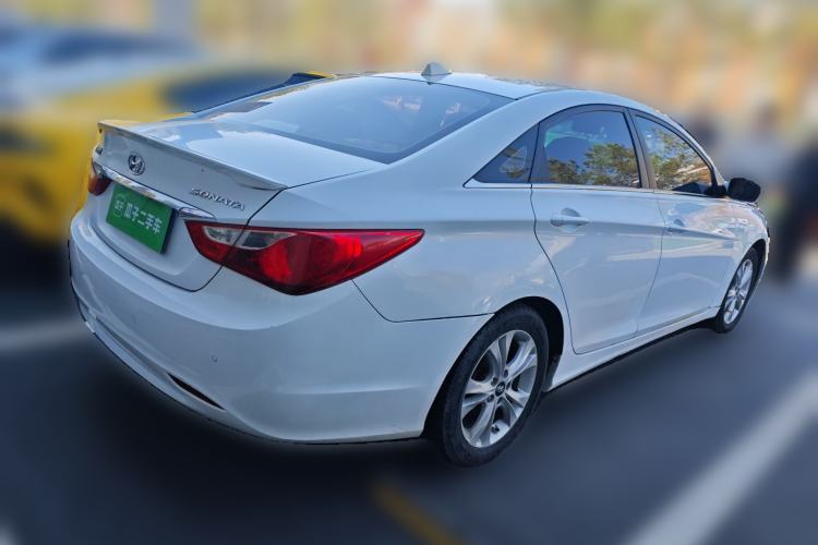 Used Hyundai Sonata 2011 2.0L Automatic Leading Edition Rear Right 45 Deg