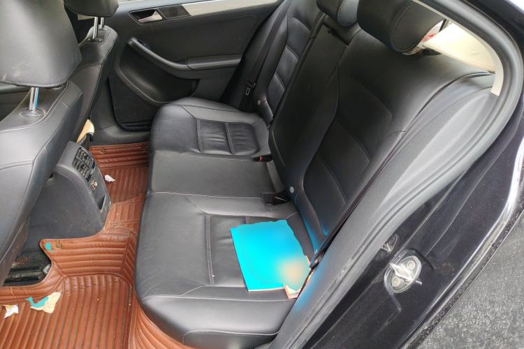 Used Volkswagen Sagitar 2014 Revised Version 1.4TSI Manual - Fashion Edition Left Rear Seat