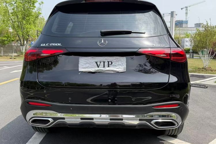 Used Mercedes-Benz GLC 2023 Facelift GLC 260 L 4MATIC Luxury Version 5 Seats Exterior 5