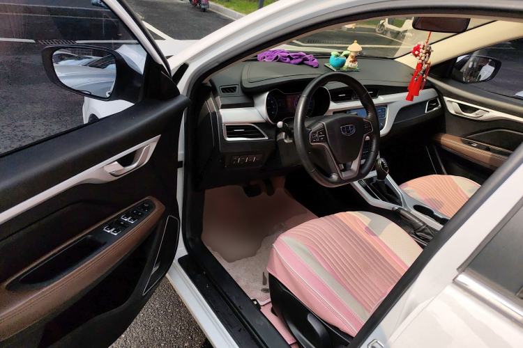 Used Geely Auto Vision 2019 Upgraded Model 1.5L CVT Luxury Version China VI Standard Driver Seat