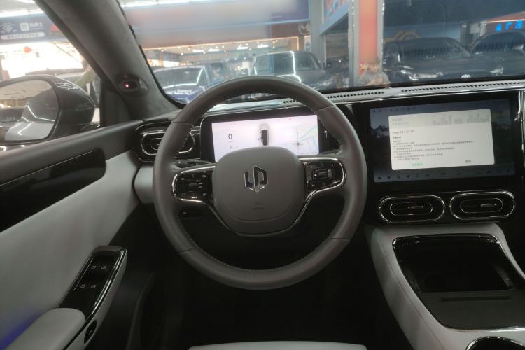 Used Leapmotor C01 2022 Four-Wheel Drive Dual-Motor High-Performance Version