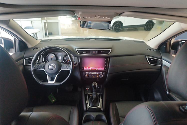 Used Nissan Qashqai 2022 2.0L CVT XV Premier Luxury Edition Center Console