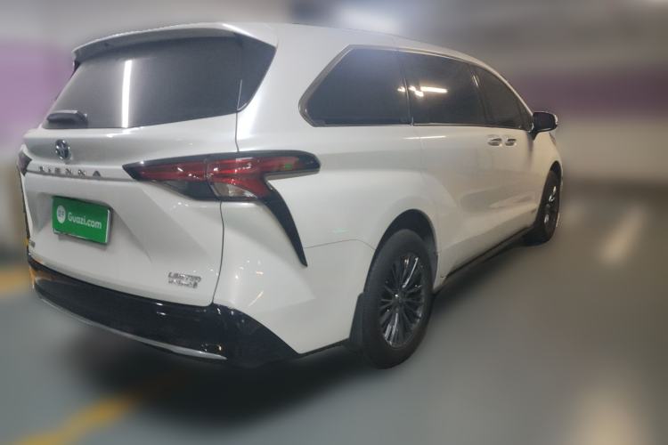 Used Toyota Sienna 2021 2.5L Hybrid Premium Edition