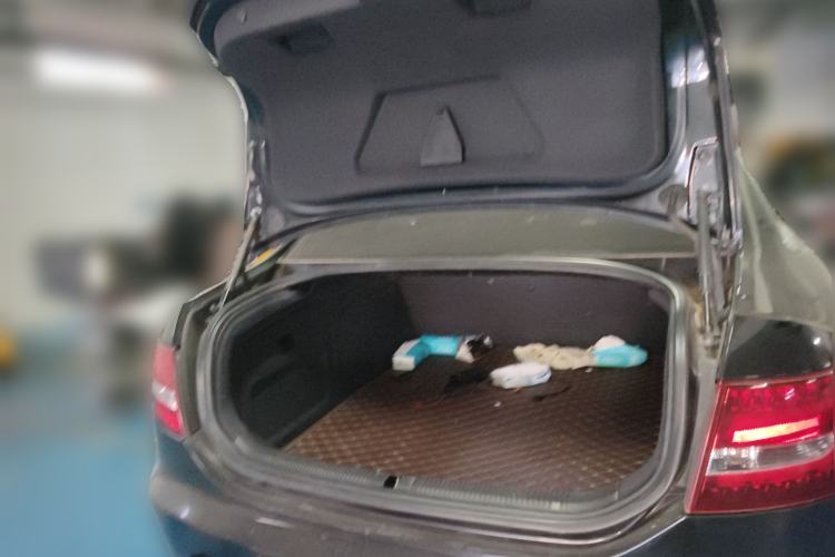 Used Audi A6L 2005 3.0L Technology Leading Edition Trunk