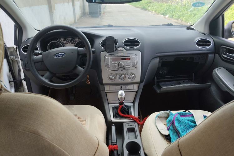 Used Ford Focus 2013 Hatchback Classic 1.8L Manual Base Model