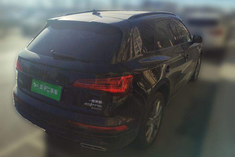 Used Audi Q5L 2022 Updated 45T Luxury Dynamic Version
