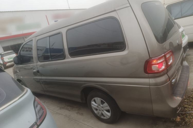 Used FORTHING Lingzhi 2023 M5L 1.6L Base Model 5 Seats
