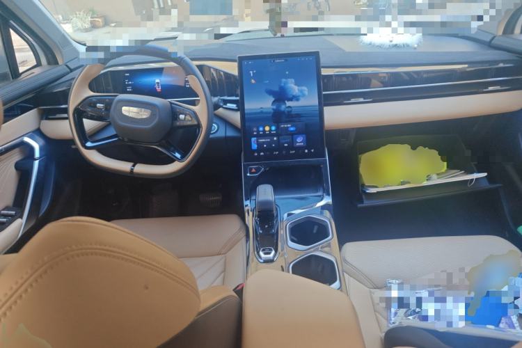 Used Geely Auto FX11 2023 1.5TD DCT Prestige Edition
