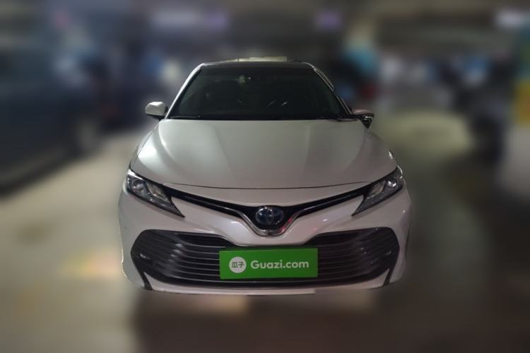 Used Toyota Camry 2018 Dual-Engine 2.5HQ Flagship Edition
