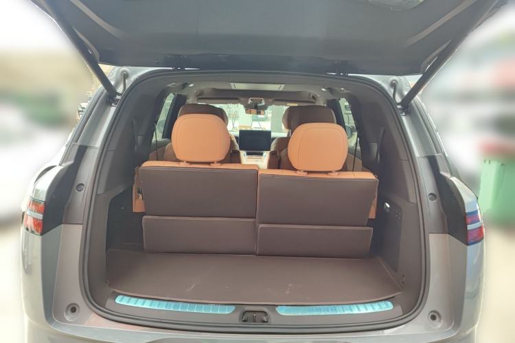 Used Denza N8L 2025 Model Flagship Model Trunk